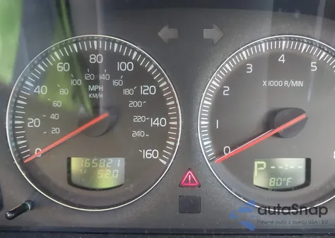 2004 Volvo V70 2.4 from USA, damaged, VIN YV1SW61T242404411